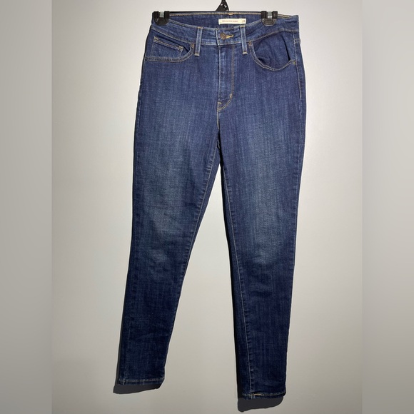 Levi's Denim - Levi’s Classic Blue Women's Jeans